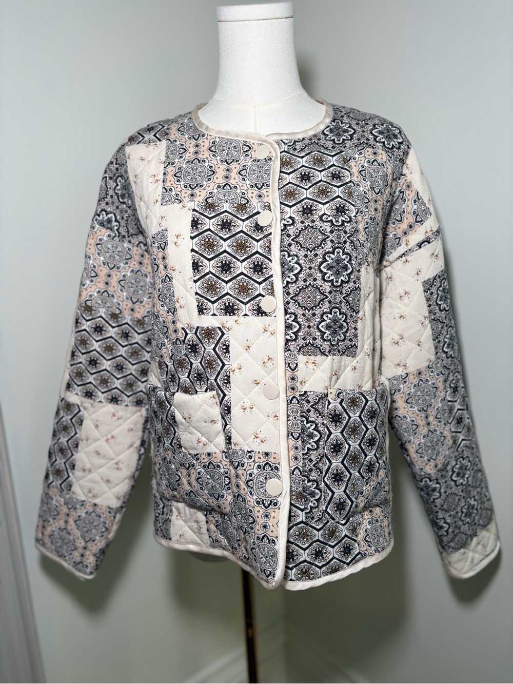 Autres Filles Collarless Quilted Jacket